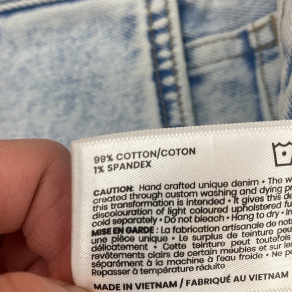 Yoga Jeans Alex Classic Rise Bootcut Gabby Wash Cotton Jeans - Picture 10 of 16